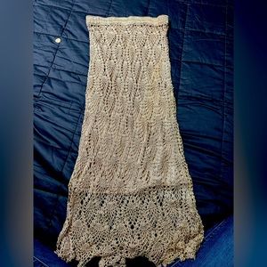 Bohemian large dress. Neve worn, no damage.
